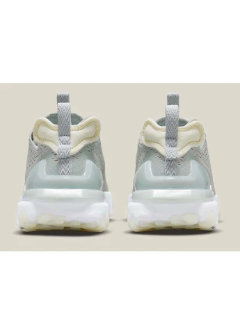 Сірі кросівки демісезон Nike
