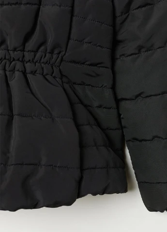 Черная зимняя куртка H&M
