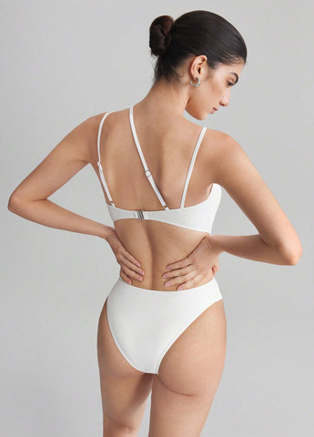 Білий літній купальник суцільний SHEIN