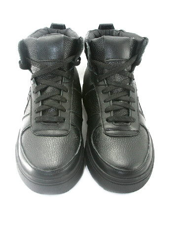 Черные зимние ботинки Mila