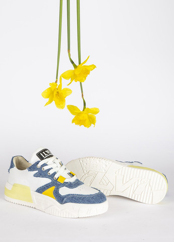 Белые кеды Ilvi