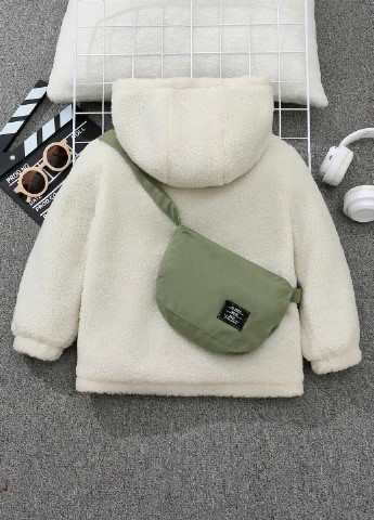 Молочная зимняя куртка SHEIN