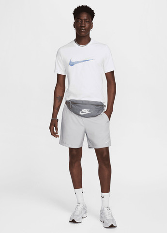 Біла футболка Nike SPORTSWEAR