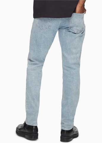 Светло-голубые демисезонные прямые джинсы Calvin Klein