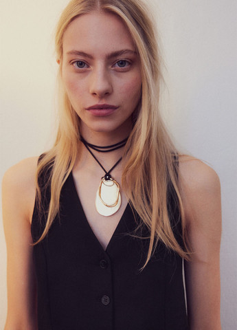 Жилет H&M (362050274)