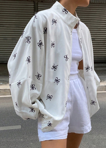 Біла демісезонна куртка SHEIN