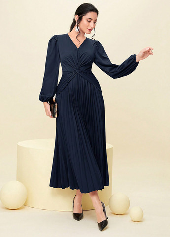 Темно-синя кежуал сукня плісована, на запах SHEIN однотонна