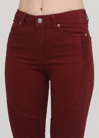 Бордовые джинсовые демисезонные зауженные брюки Jennyfer