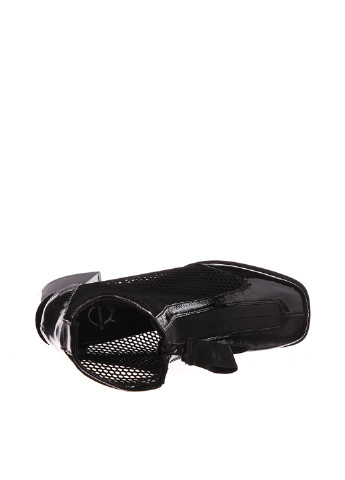 Осенние ботинки Aquamarin лаковые тканевые