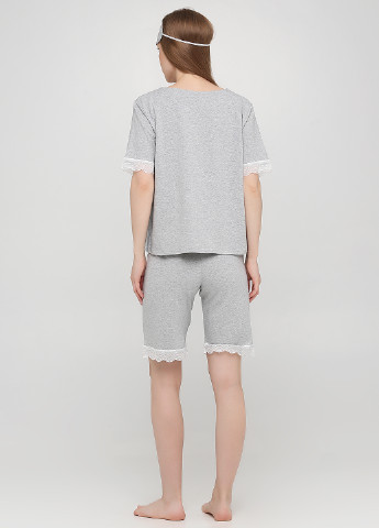 Світло-сіра всесезон піжама (футболка, шорти, маска) футболка + шорти Lucci