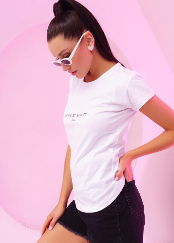 Біла всесезон футболка жіноча з коротким рукавом ISSA PLUS WN20-250