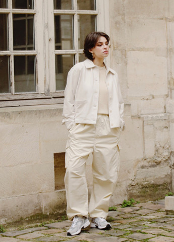 Бежевый свитшот Uniqlo однотонный без декора (296802939)