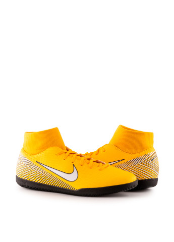 Желтые футзалки Nike