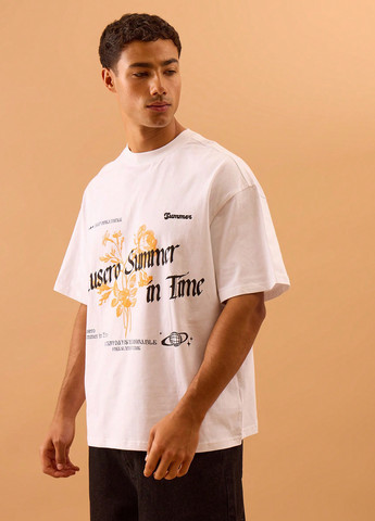 Біла футболка SHEIN