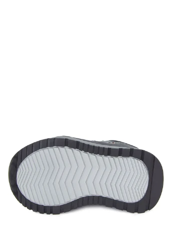 Черные демисезонные кроссовки Off Boxer