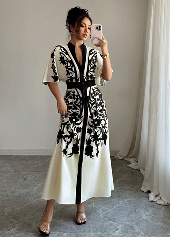 Чорно-білий святковий, вечірня сукня а-силует SHEIN з квітковим принтом