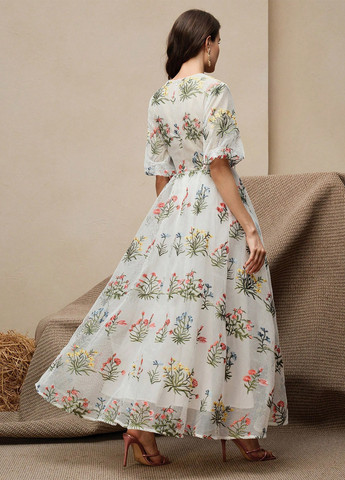 Белое кэжуал платье а-силуэт SHEIN с цветочным принтом