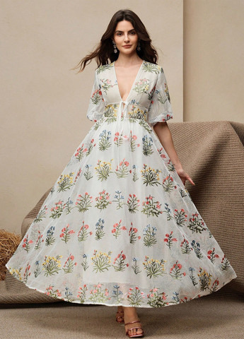 Белое кэжуал платье а-силуэт SHEIN с цветочным принтом