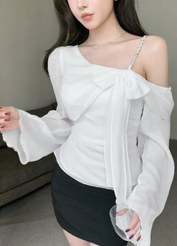 Біла блуза SHEIN