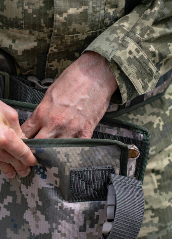 Плитоноска для военных со стропами MOLLE UkrCossacks 1.0 ММ14 украинский камуфляж пиксель мультикам No Brand (253135487)