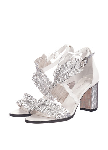 Комбинированные босоножки BERTAN с ремешком оборки