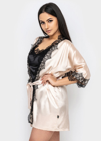 Пудровий демісезонний комплект (халат, топ, шорти) Ghazel