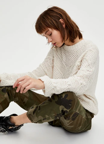 Молочный демисезонный джемпер джемпер Pull & Bear