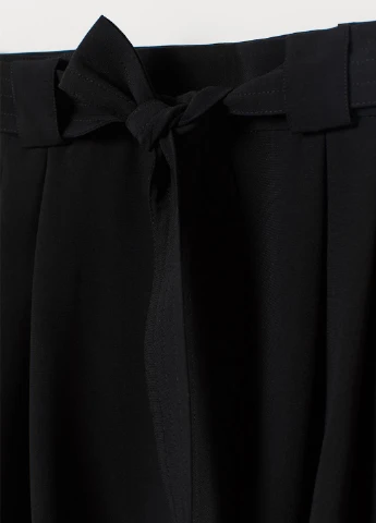 Черная кэжуал однотонная юбка H&M