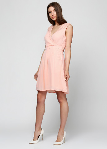Розовое кэжуал платье Uttam Boutique однотонное