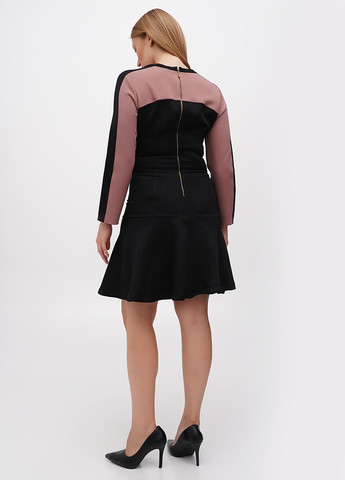 Чорна кежуал сукня Sassofono колор блок