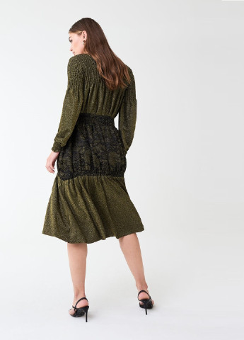 Оливковая кэжуал с абстрактным узором юбка Gina Tricot а-силуэта (трапеция)