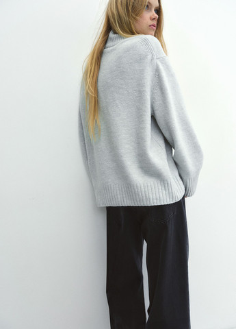 Світло-бірюзовий зимовий светр джемпер H&M