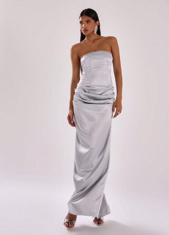 Светло-серое вечернее платье с открытыми плечами, годе SHEIN однотонное