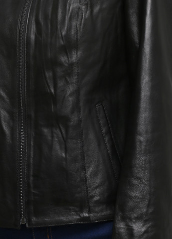 Черная демисезонная куртка кожаная Carmella