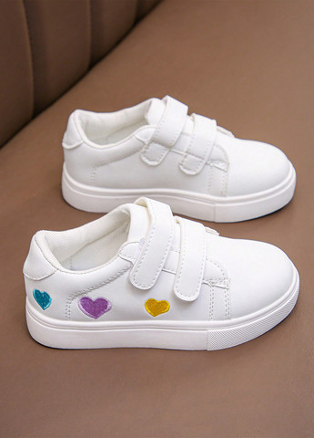 Білі осінні кросівки SHEIN