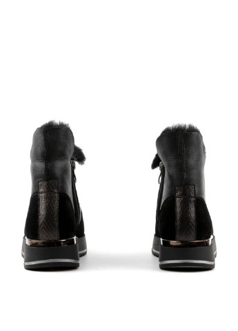 Зимние ботинки Le'BERDES со шнуровкой, с мехом из натуральной замши