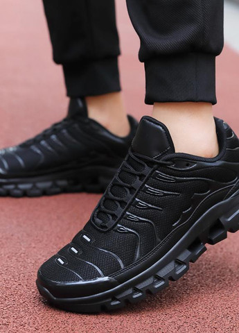 Чорні всесезон кросівки SHEIN