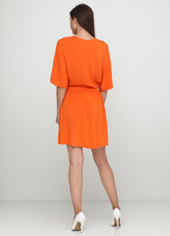 Оранжевое кэжуал платье Patrizia Pepe однотонное