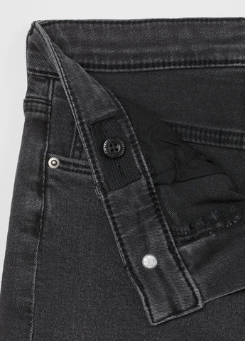 Темно-серые демисезонные зауженные джинсы H&M