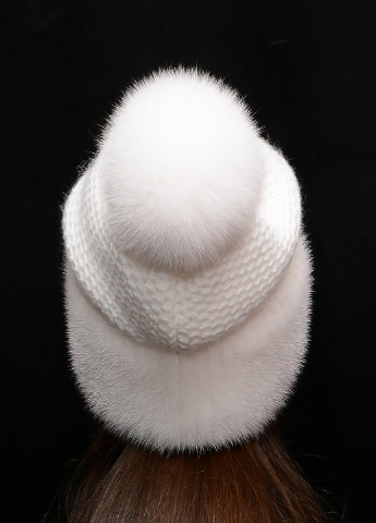Женская зимняя норковая вязаная шапка с бубоном Меховой Стиль Соты (199007431)
