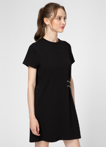 Черное кэжуал платье платье-футболка Preppy однотонное