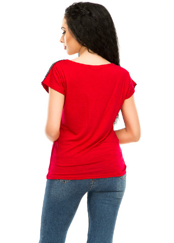 Красная летняя футболка Demma