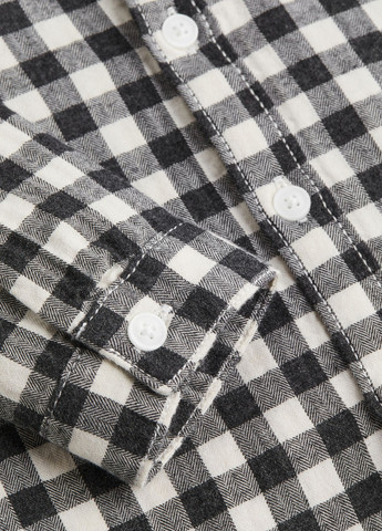 Черно-белая кэжуал рубашка в клетку H&M с длинным рукавом