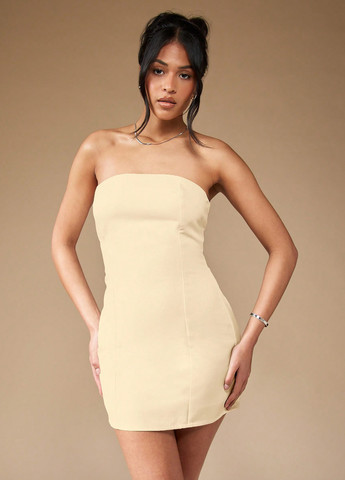 Кремовое коктейльное, кэжуал платье с открытыми плечами SHEIN однотонное