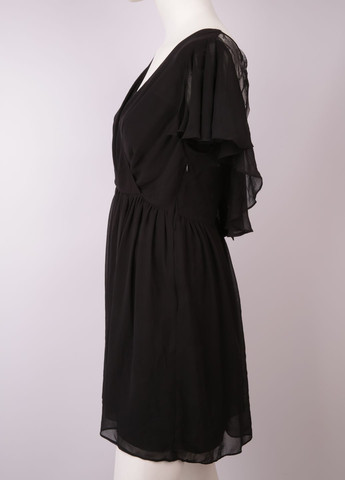 Черное коктейльное платье Vero Moda однотонное