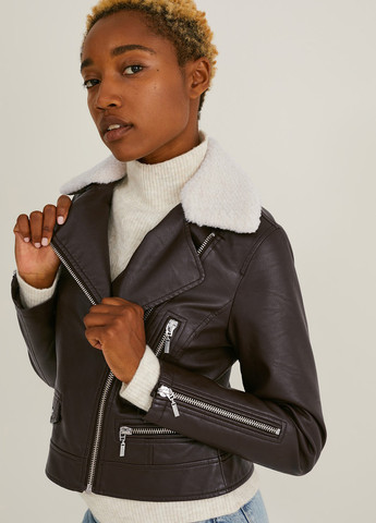 Темно-коричневая демисезонная куртка косуха C&A