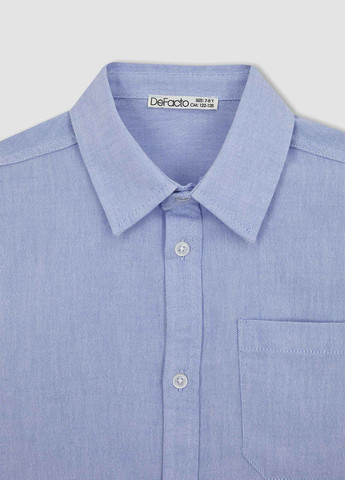 Светло-синяя классическая рубашка однотонная DeFacto