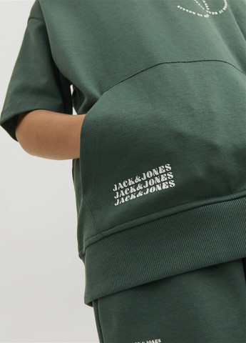 Зеленая летняя футболка Jack & Jones