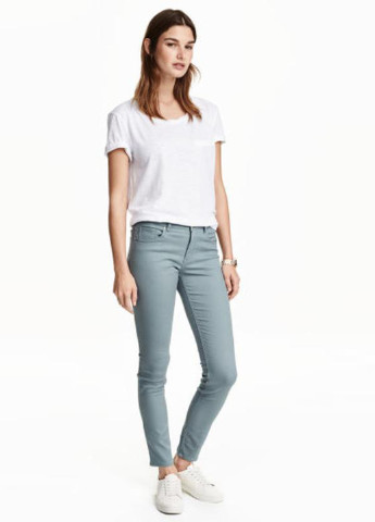 Бирюзовые демисезонные зауженные джинсы H&M