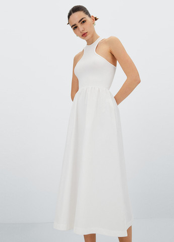 Білий кежуал сукня сукня-майка Stradivarius однотонна